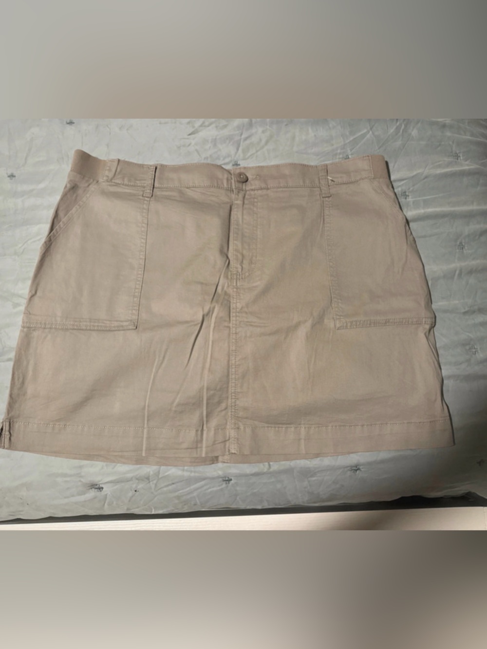 Lee Beige Mini Utility Skirt
